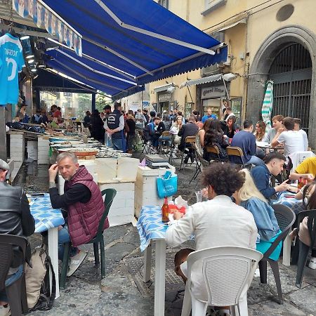 Mini Appartamento Al Chiostro 那不勒斯 外观 照片