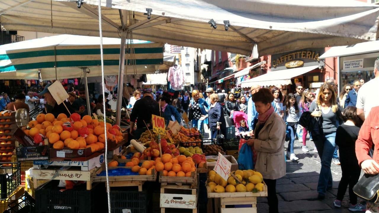 Mini Appartamento Al Chiostro 那不勒斯 外观 照片