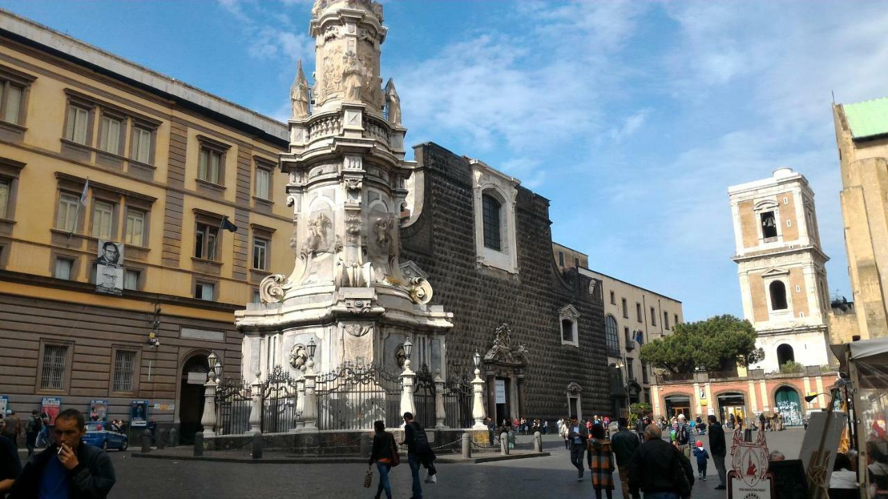 Mini Appartamento Al Chiostro 那不勒斯 外观 照片